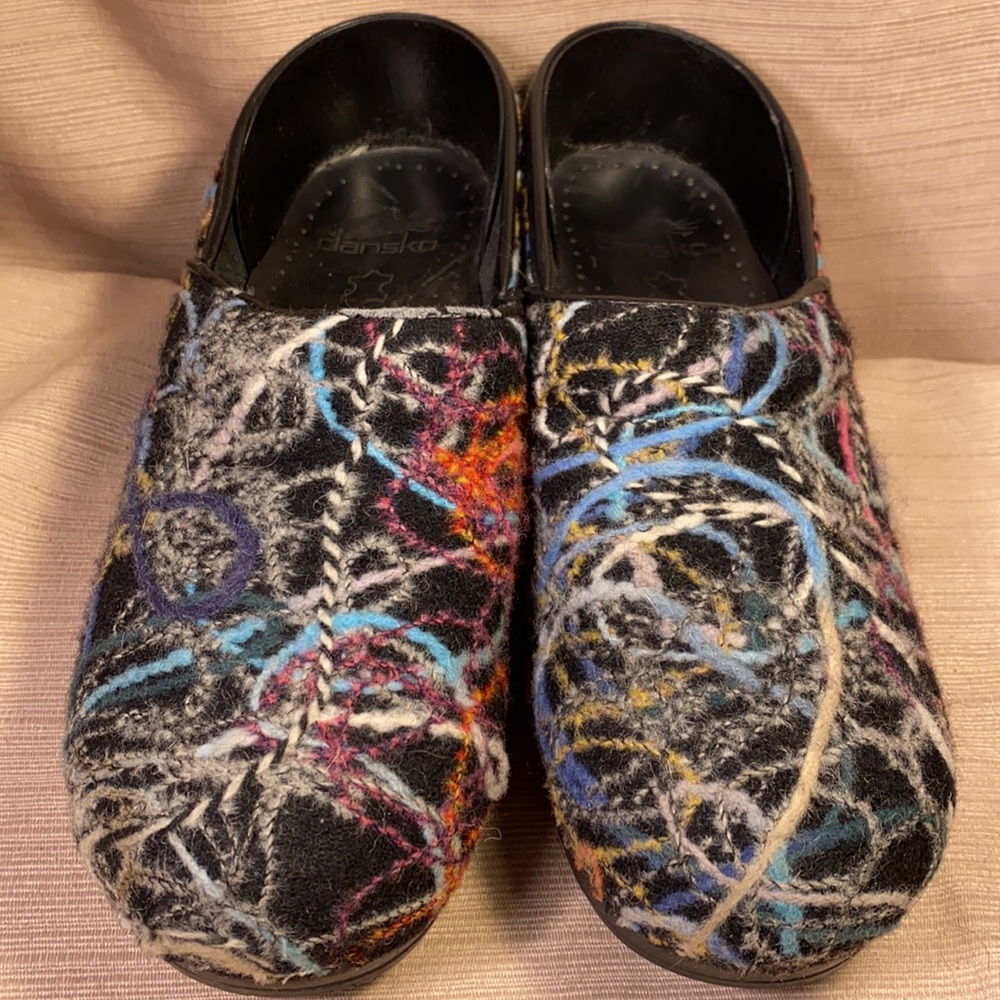 Dansko Classic Clogs W/Tweed Pattern Euc Comfy 2 - image 1